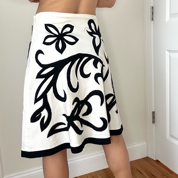 Beaded & Appliqué A-line Cotton Skirt - Picture 7 of 9
